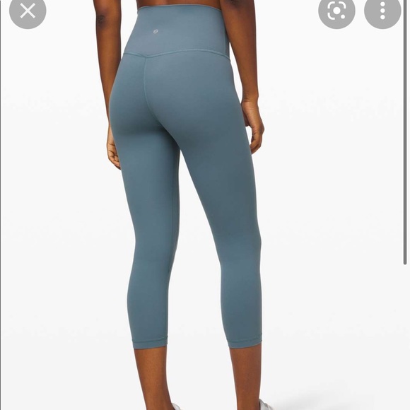 RARE lulu align crop - Picture 6 of 9